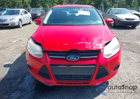 2014 Ford Focus Se z USA, uszkodzony, nr VIN 1FADP3K24EL336033
